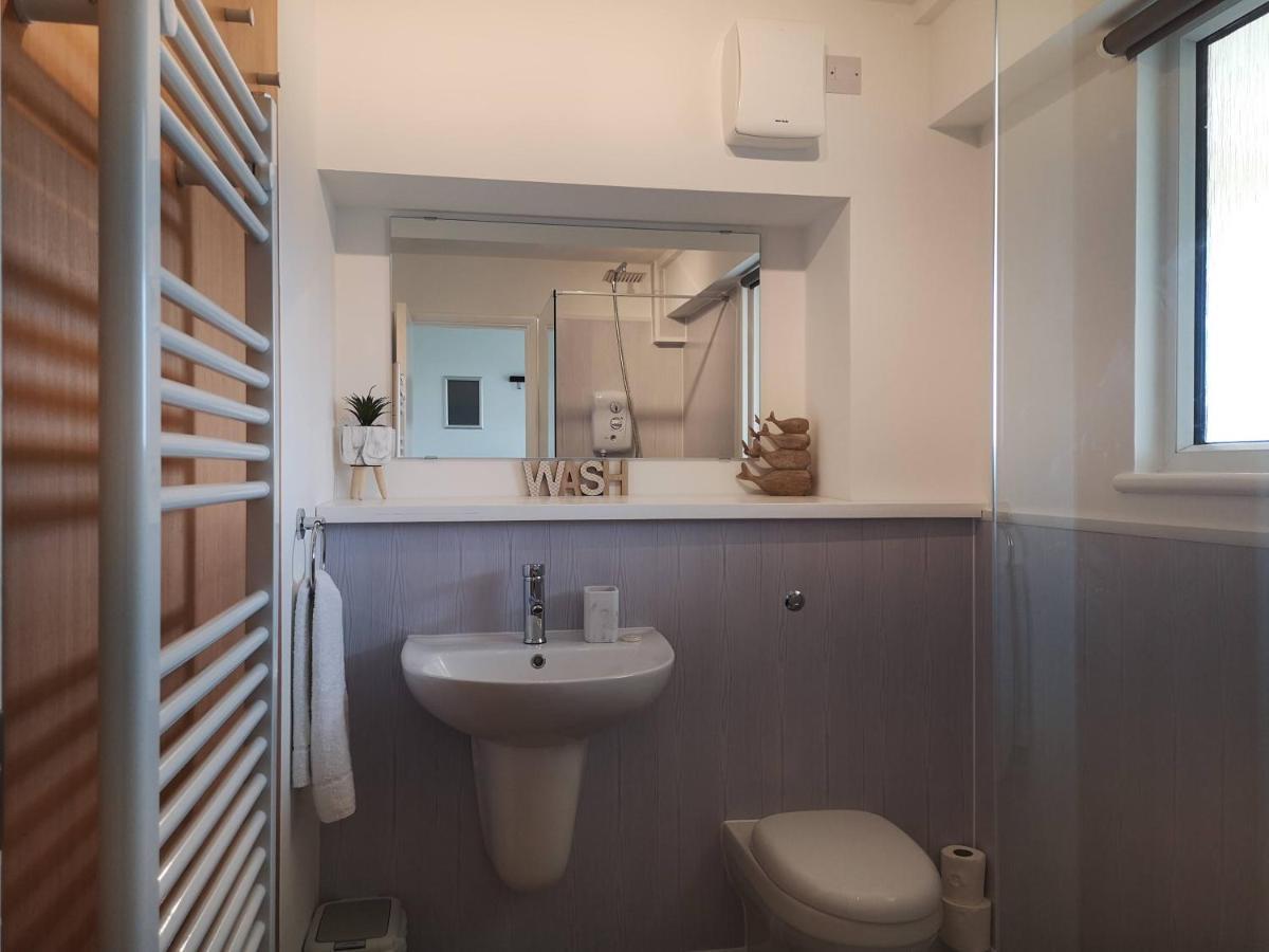 Eastcliff Escape Folkestone Apartment Exterior foto